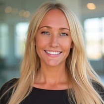 Kayla_H_headshot_V2