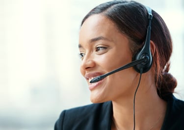 ContactUs- 3 Column - Photos_0002_Customer Service